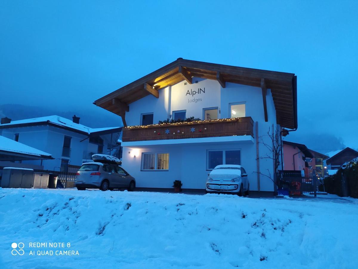 Alp-In Lodges คาพรูน ภายนอก รูปภาพ